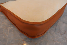 Load image into Gallery viewer, HERMES  EVELYNE1 GM Toile H/Leather Beige/Natural □A Engraving Shoulder bag 800090006
