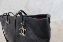 Load image into Gallery viewer, ﻿CHANEL On the road Caviar skin Black/Silver hadware Tote bag 400050103
