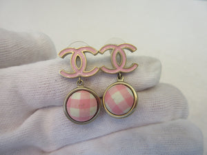 ＣＨＡＮＥＬ CC mark Earring   Gold plate  Pink/Gold  Earring  20090053