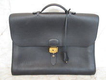 Load image into Gallery viewer, HERMES SAC A DEPECHE 41 Fjord leather Black □F Engraving Hand bag 400010034
