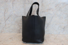 Load image into Gallery viewer, HERMES PICOTIN LOCK MM Clemence leather Black Hand bag 500040044
