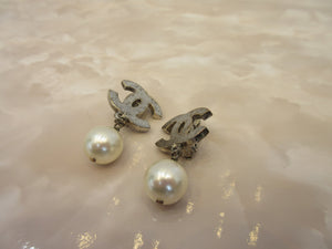 ＣＨＡＮＥＬ CC mark Pearl Earring  Silver plated  Silver  Earring  30010032