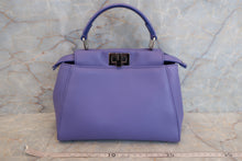 将图片加载到图库查看器，FENDI/芬迪 MINI PEEKABOO 2way Shoulder bag Purple(紫色) 牛皮 肩背包 400050196
