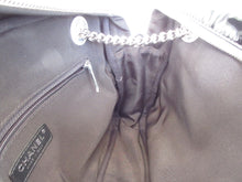 Load image into Gallery viewer, CHANEL/LA PAUSA Logo chain shoulder bag vinyl Black/White/Silver hadware  Shoulder bag 400010162
