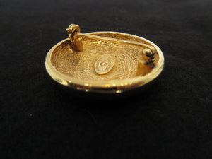 CHANEL CC mark Brooch Gold Gold plate 300060099