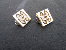 Load image into Gallery viewer, CHANEL CC mark Rhinestone earring  Gold  Gold plate 300040004
