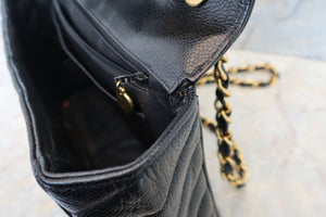 CHANEL V-Stitch single flap chain shoulder bag Caviar skin Black/Gold hadware Shoulder bag 500030056