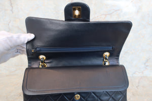 CHANEL Matelasse double flap double chain shoulder bag Lambskin Navy/Gold hadware Shoulder bag 500030085
