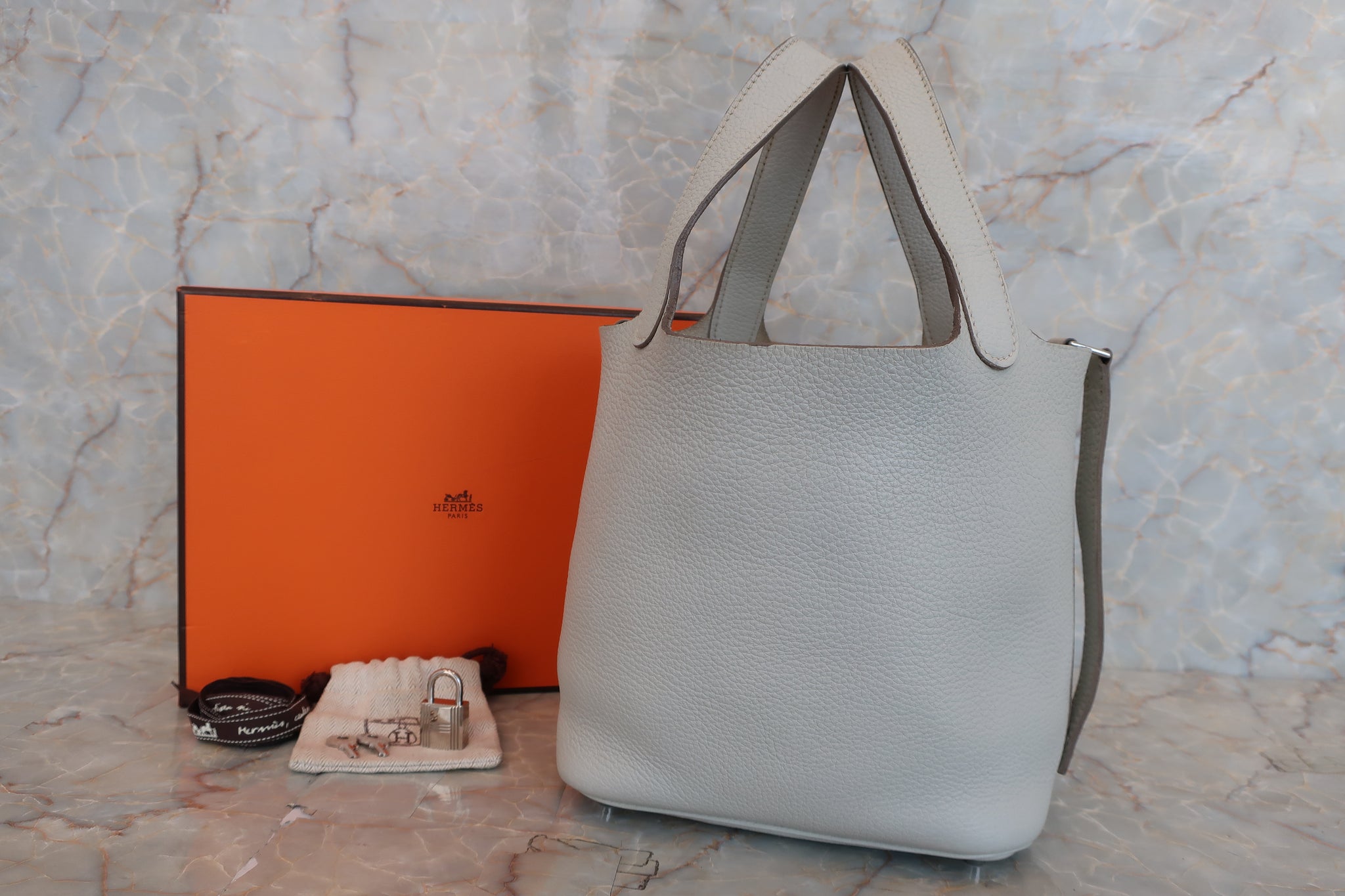 HERMES PICOTIN LOCK PM Clemence leather Gris perle（Pearl gray