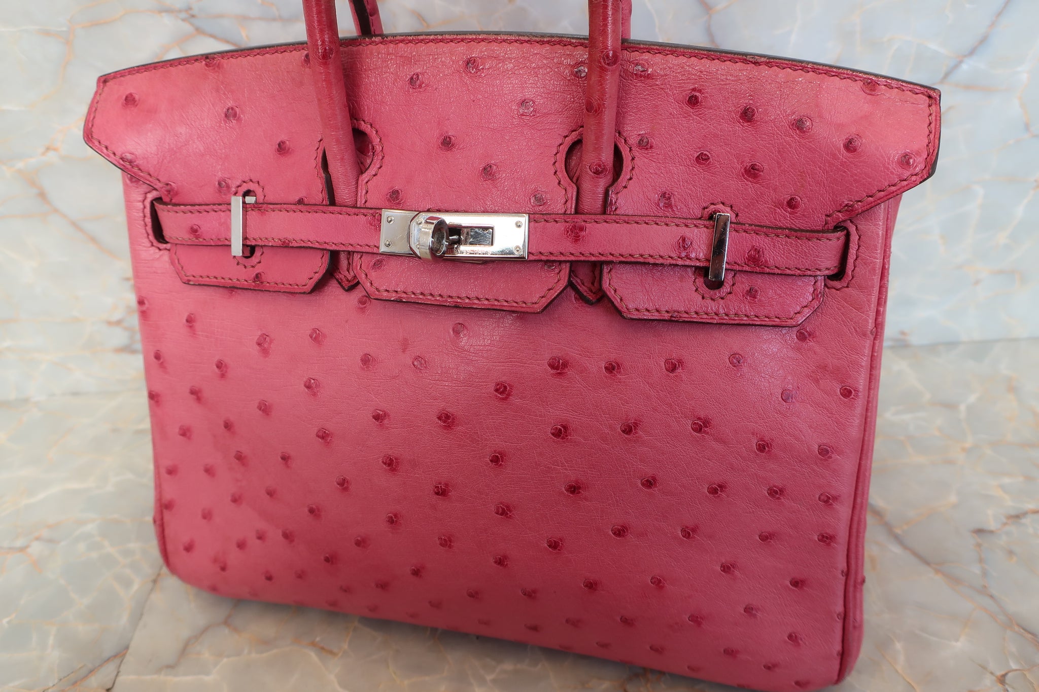 Bonhams : An Hermès bright pink ostrich Birkin bag, 2006