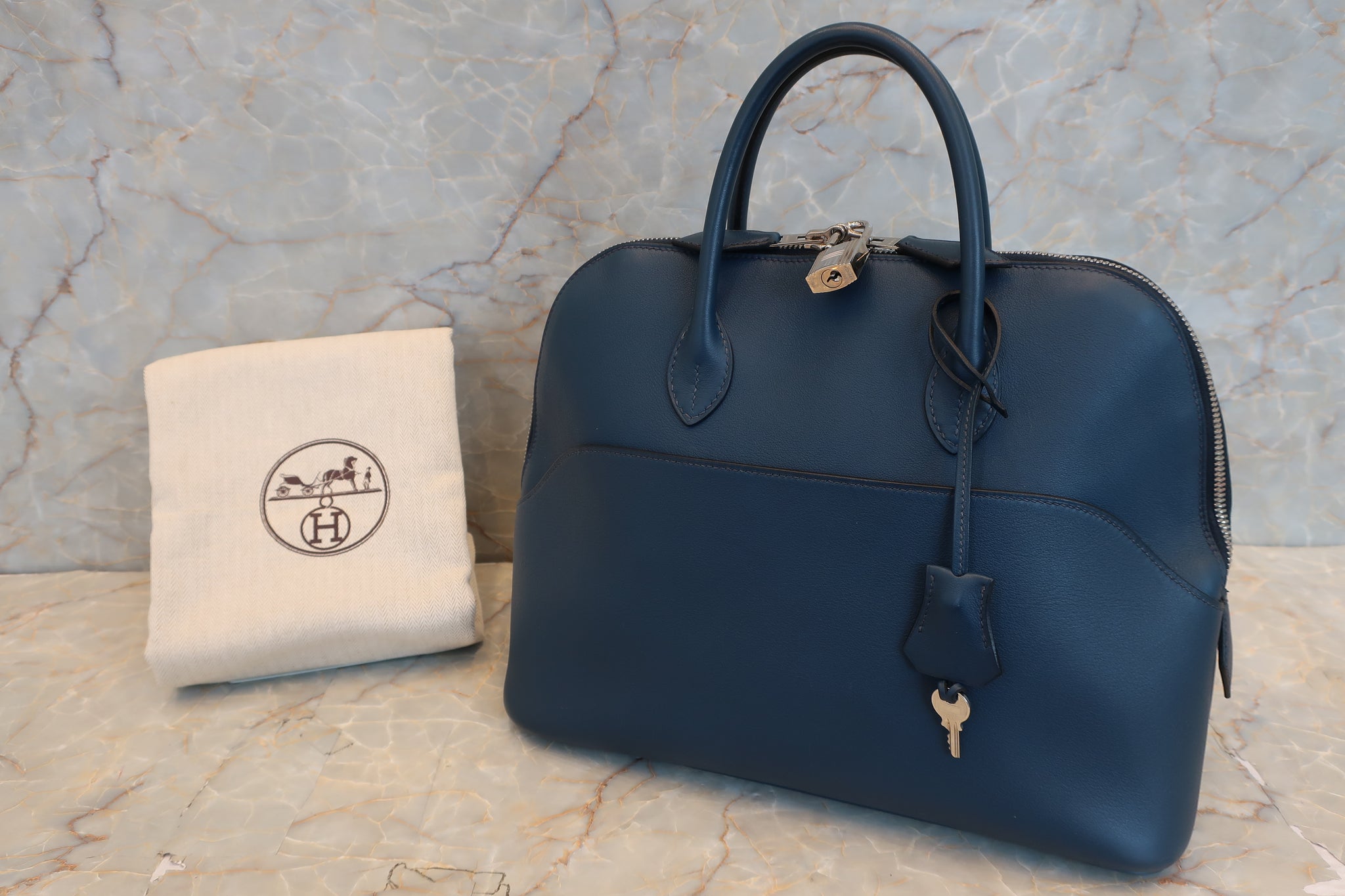 HERMES BOLIDE 1923 Swift leather Blue de presse □L Engraving Hand bag –  BRANDSHOP-RESHINE